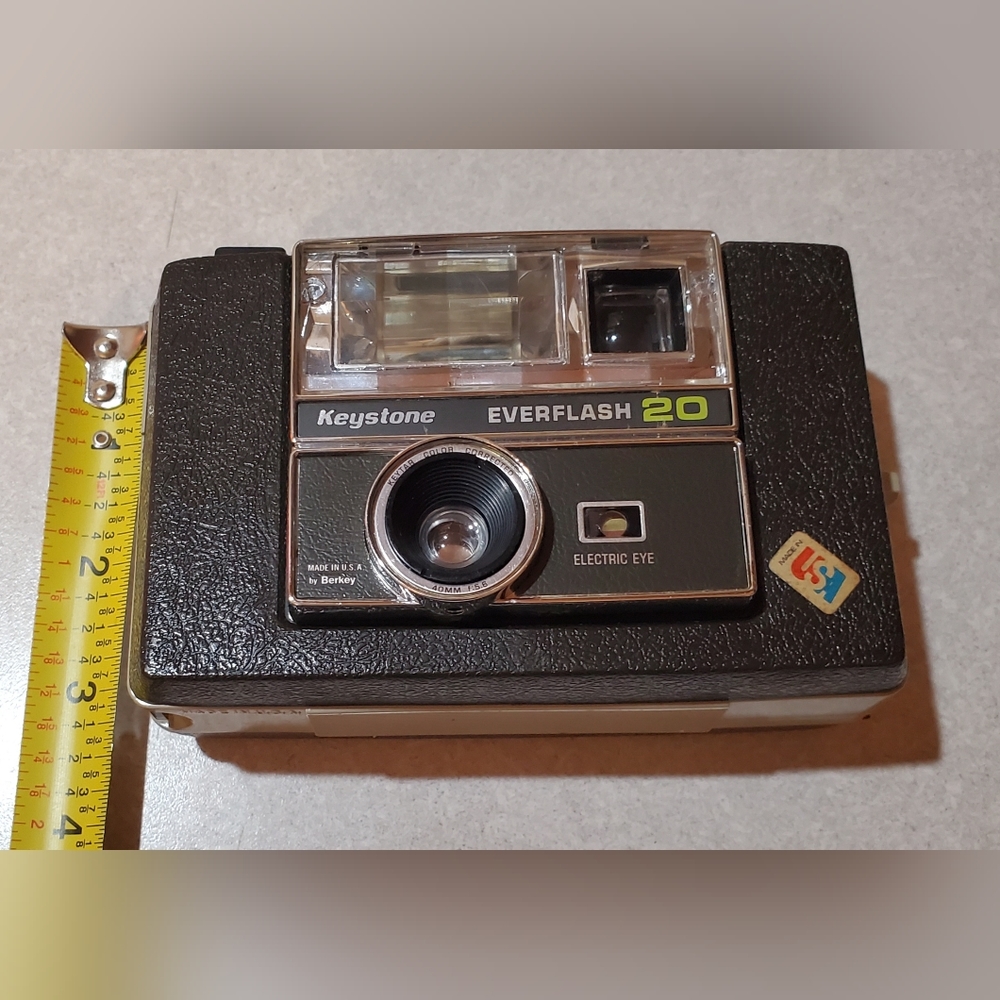 📸1970's Keystone Everflash 20 camera & leather case - Picture 10 of 12